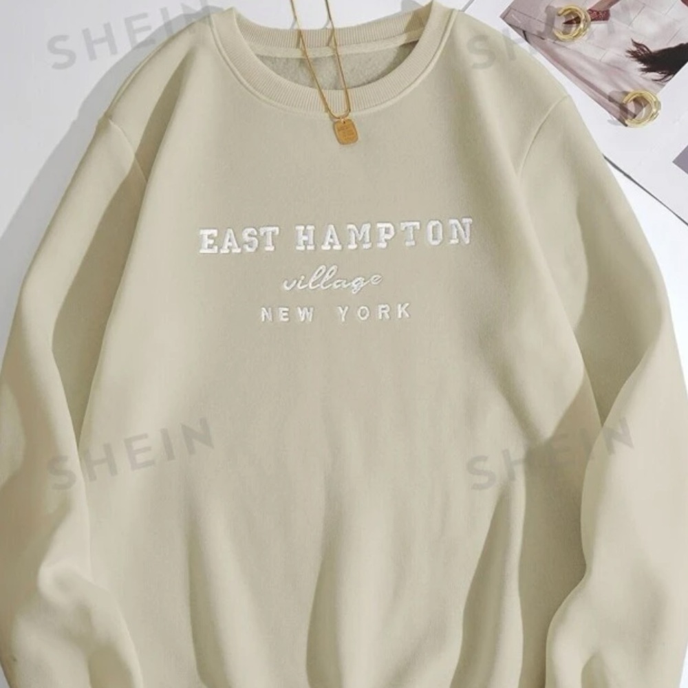 Letter Embroidery ‘East Hampton Village New York’ Thermal Pullover